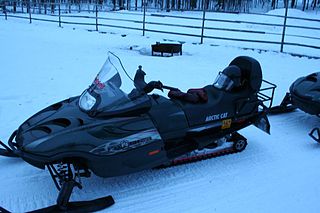 320px-Snow-mob-lapland